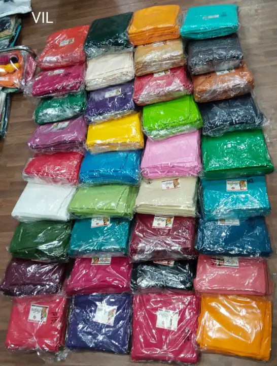 Post image Ladies Petticoats available in Smooth Poplin Cotton, only for wholesale.

Size:
Hip: 38-40 inch
Length: 98-100 cm

Available in 36-40 shades in best quality.
.140 rs/-
MOQ 25 pcs🤗