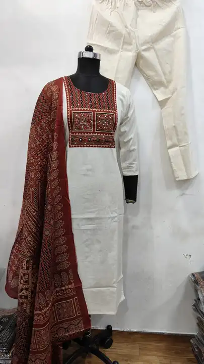 Gamthi work KURTIES  uploaded by business on 4/25/2024
