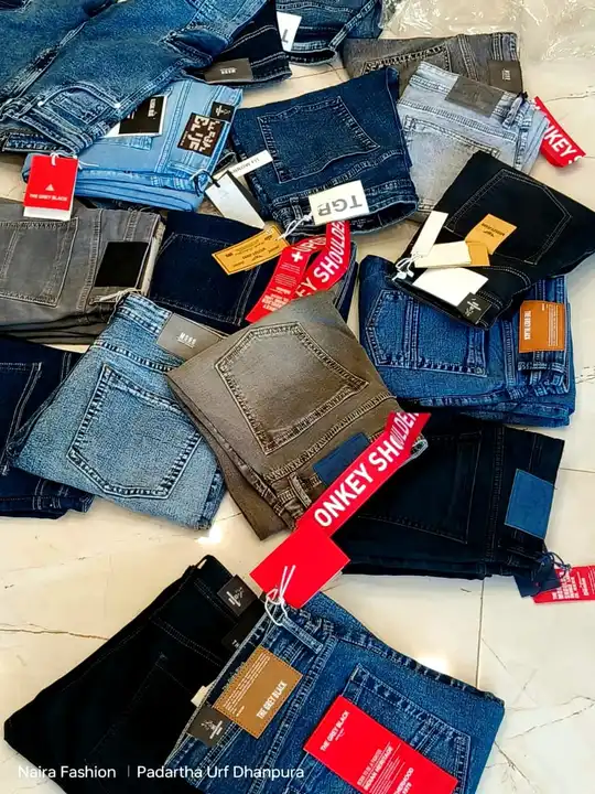 Aasortmet jeans uploaded by business on 4/27/2024