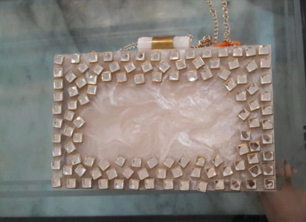 Resin Clutch Boxes  uploaded by business on 4/28/2024