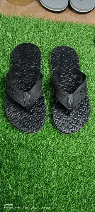 Product uploaded by Footwear wholesale on 4/29/2024