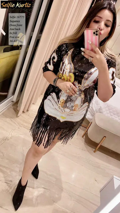Post image I want 1 pieces of Dress at a total order value of 1500. I am looking for I want this type of Dress of same design of size L below is the sample urgently need . Please send me price if you have this available.