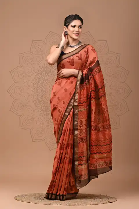 Maheshwari silk saree with 1 mtr blouse piece  uploaded by business on 5/4/2024