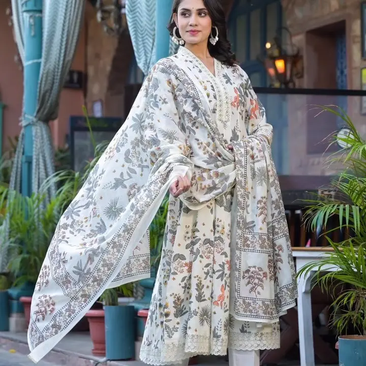 Premium cotton fabric gown kurta pant dupatta set  uploaded by Kabir Fashion World on 5/6/2024