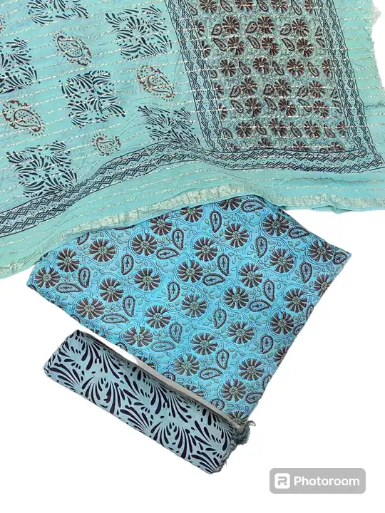 Product uploaded by Mumtaz batik Prints on 5/6/2024
