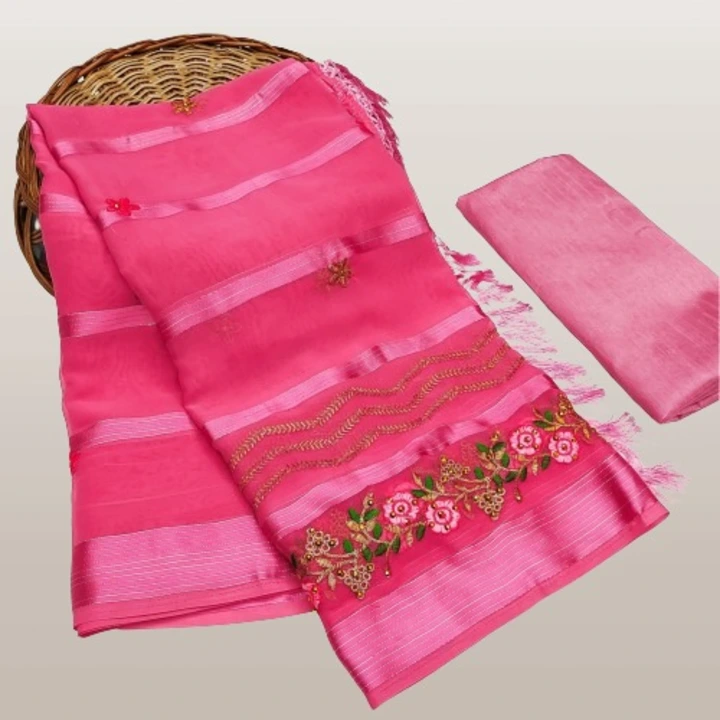 Saree uploaded by business on 5/9/2024