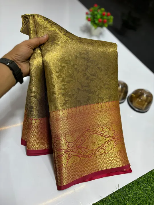 Banarasi Tissue Silk  uploaded by business on 5/10/2024
