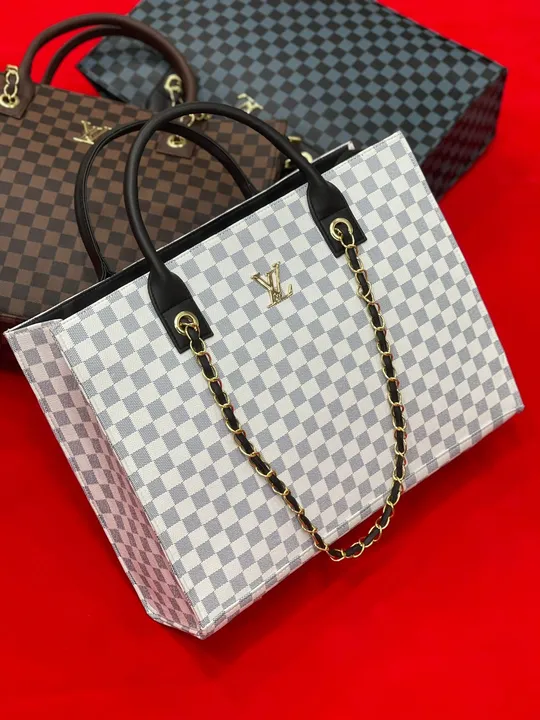 Lv tote bag  uploaded by business on 5/13/2024