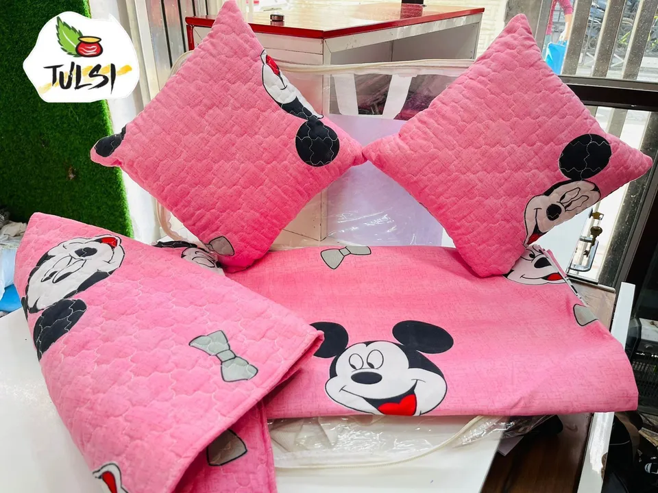 5 pieces bedsheet best quality  uploaded by business on 5/14/2024