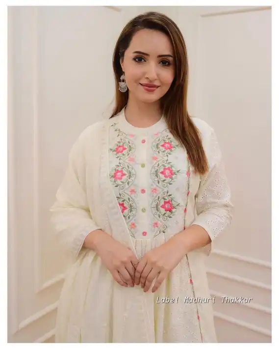 Shifley chicken cotton  uploaded by Pink city Fashion and Jaipur Kurtis on 5/15/2024