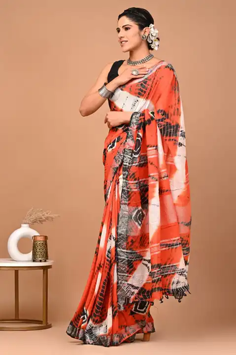 Cotton Linen saree with blouse  uploaded by Indiana Creations  on 5/15/2024