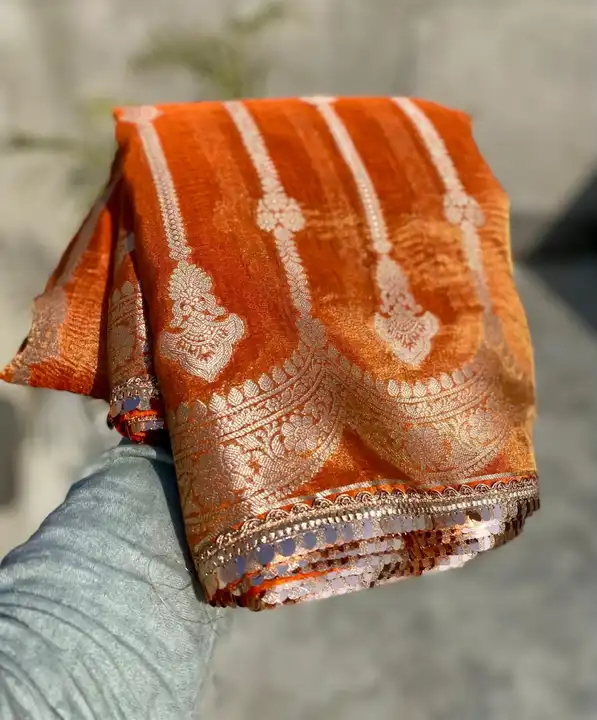 Daeyble tisu crush silk sarees  uploaded by Zainab fashion on 5/15/2024