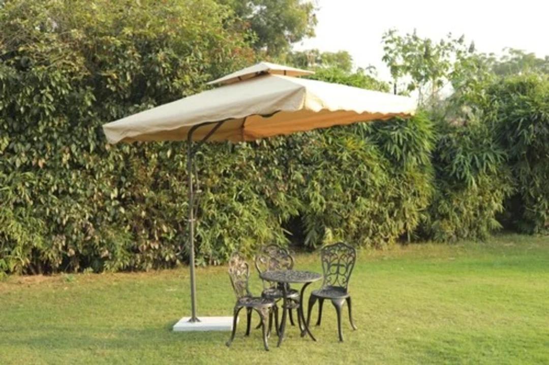 Side pole square shape patio umbrella  uploaded by business on 5/17/2024