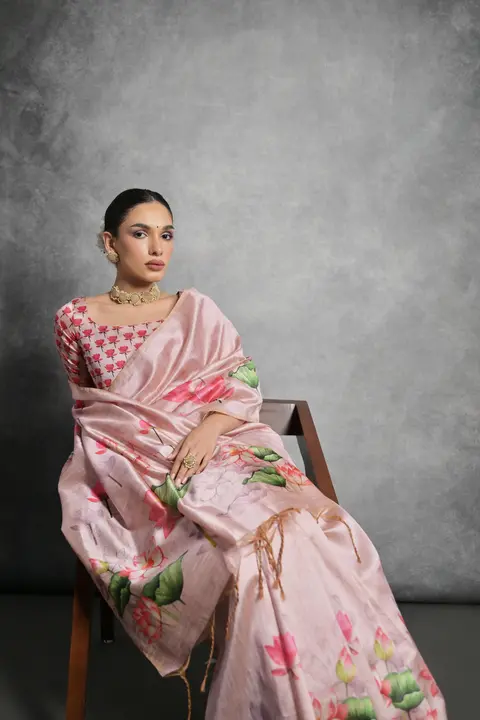 Product uploaded by Qatar Saree 🥻  on 5/18/2024