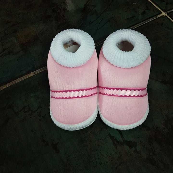 Soft booties uploaded by business on 7/19/2020