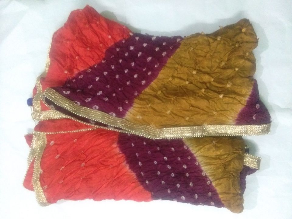 Odhni Jaipuri with golden lace uploaded by Mayank Collections on 3/27/2021