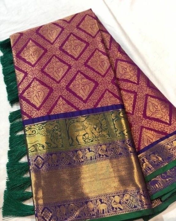 🌹Best selling traditional Sarees  uploaded by Vasaviifashion  on 3/28/2021