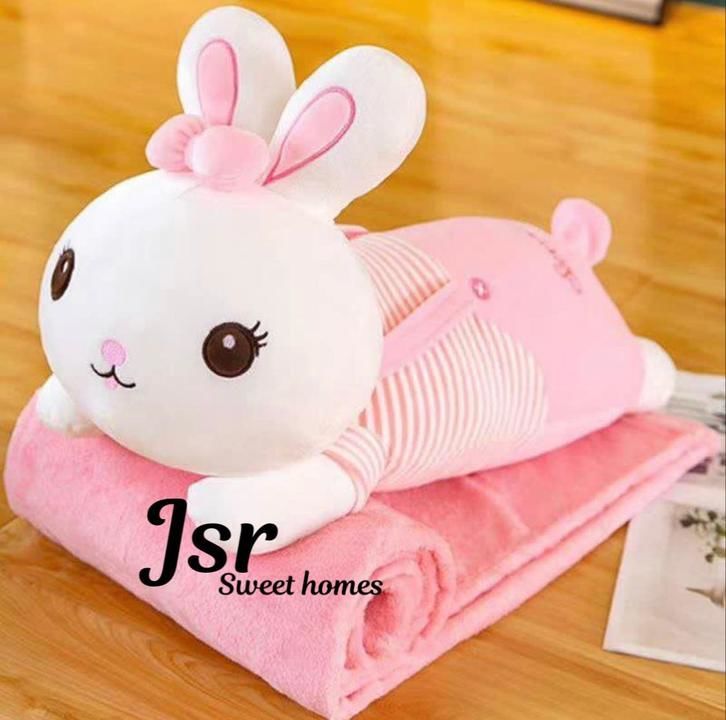 *ALL NEW DESIGNS  BLANKET CUM PILLOW*🦄 🔫❤️

 *SIZE* -48*68 "

 
 *WEIGHT* - 1 kg

 uploaded by Deep gift and Decorative on 3/28/2021