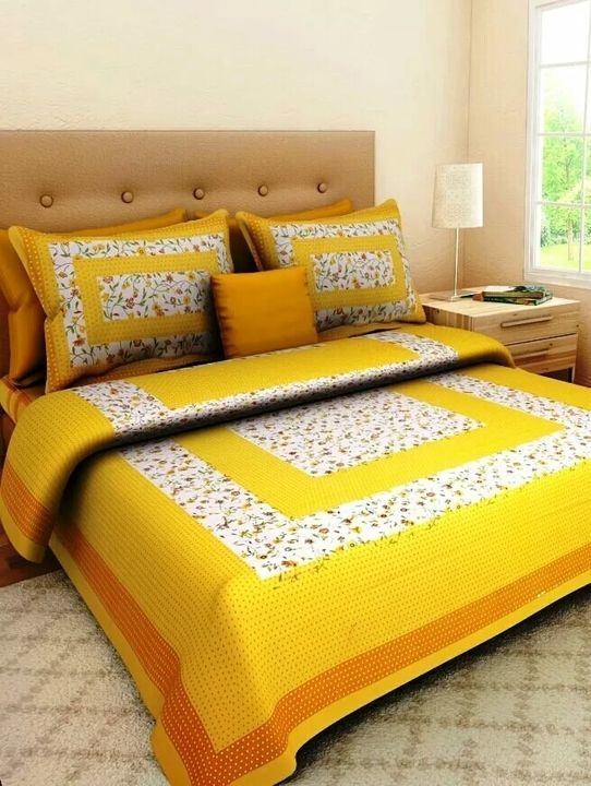 Queen size besshit with 2 pillow cover uploaded by business on 3/28/2021