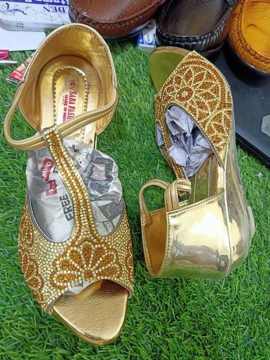 Woman Fancy Slipper uploaded by Pragya Footwears on 3/28/2021