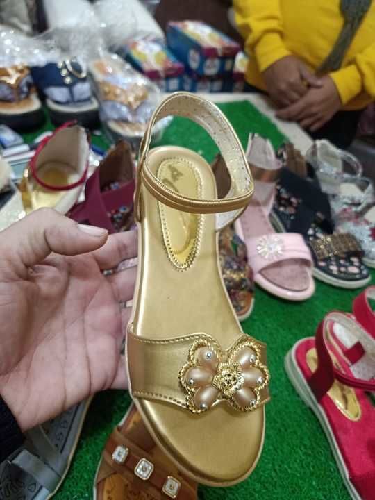 Ladies Flat Slipper uploaded by Pragya Footwears on 3/28/2021