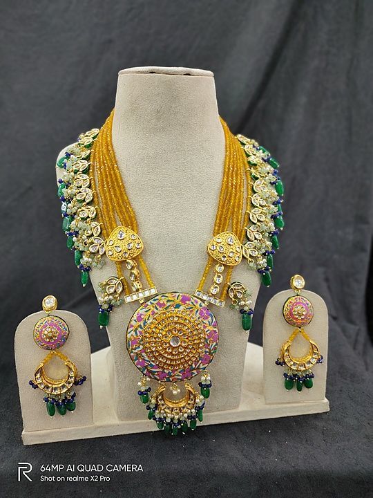 W uploaded by Hari om. Jewellers  on 3/15/2020