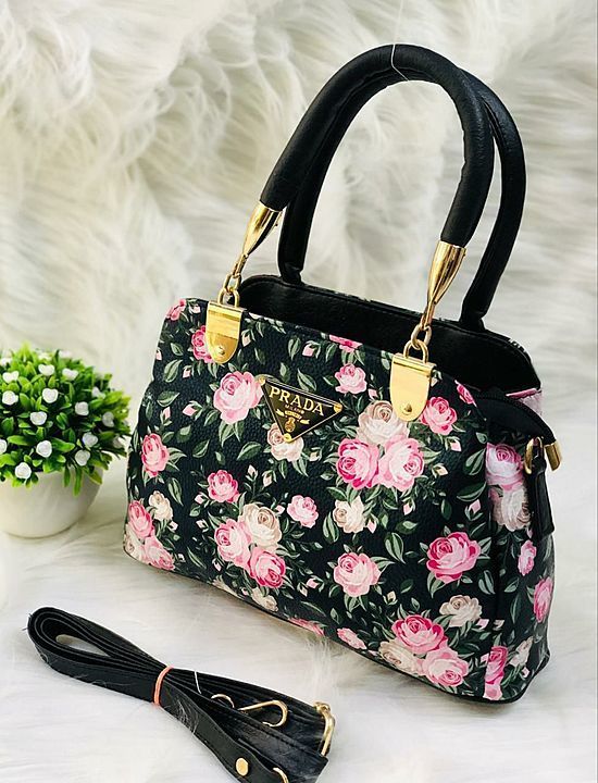 Handbag jimmy choo uploaded by Online mall on 7/20/2020