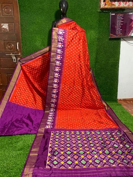 Ikkat double warp silk sarees uploaded by Trendyhunt Handlooms on 3/31/2021