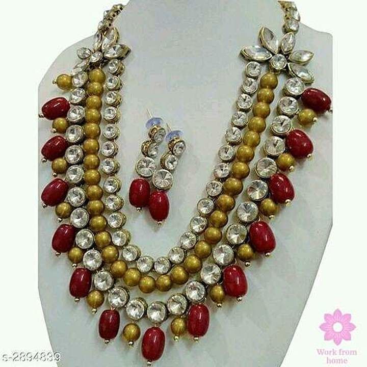 Post image Women's Alloy Gold Plated Jewellery Set

Material: Alloy
Size: Free Size
Description: It Has 1 Piece Of Necklace &amp; 1 Pair Of Earrings
Work: Stone &amp; Pearl Work