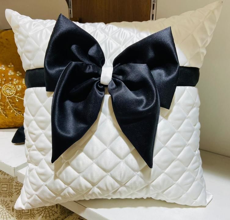 *Ribbon Pattern Cushions Cover*
 uploaded by Silkys_wardrobe_ on 4/3/2021