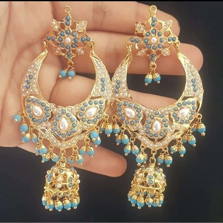 Product image with price: Rs. 1250, ID: jadau-earings-gold-plated-c9d98965