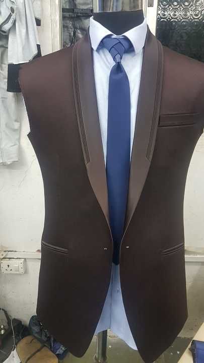 THREE PIECES SUITS uploaded by business on 4/3/2021