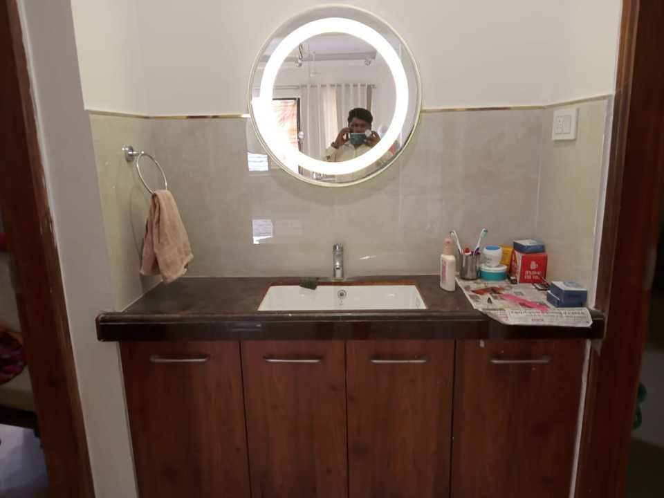 Wooden bathroom set 800 rupaye per sq ft uploaded by V k enterprises on 4/5/2021