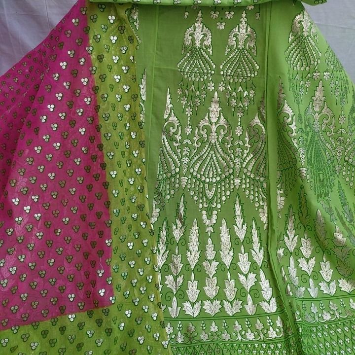 Rajputi dress in foil print  uploaded by business on 4/5/2021