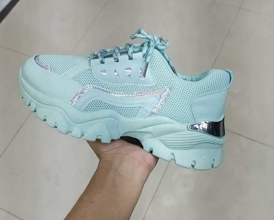 *THICK SOLE SNEAKER FOR HER*

SIZE 35-40

 uploaded by Fasion hub on 4/6/2021