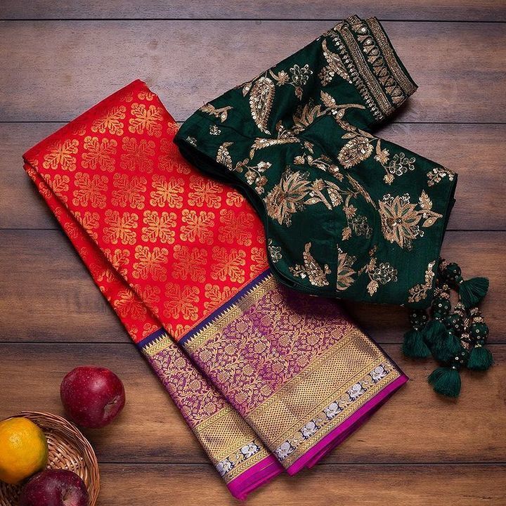 Post image 💃J AND K APPARELS PRESENTS 💃

💃 KUBERA SILK SAREE WITH STITCHED WITH EMBROIDERY BLOUSE

💃ALL SIZES OF BLOUSE AVAILABLE

❌❌ NO COD❌❌❌