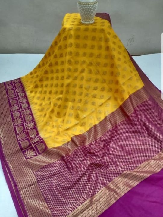 Post image *NEW LAUNCHING DUE TO HEAVY PUBLIC DEMAND* 💫
 ** ❤️
 * *Banarasi fancy Diable dupian Sarees** 

This beautiful color and combination of   Banarasi fancy Diable dupian sarees  features with plain Saree with contrast border  as shown in the pictures. This saree is come with very soft fabric  as shown in pictures and this design is  perfect for festival's and other occasions.
➡️ Price: *1450* /- Only
➡️ Saree Length:  5.5
➡️ Wash: Dry Wash✋🏻
➡️ Blouse: 80 Cm Length
➡️ Shipping : Additional 🔥🔥🔥
 **Note: For Bulk Order's Discount Apply &amp; Uniform Colours also available. Hurry up to Book the Orders*🏃🏻‍♀️🔥
