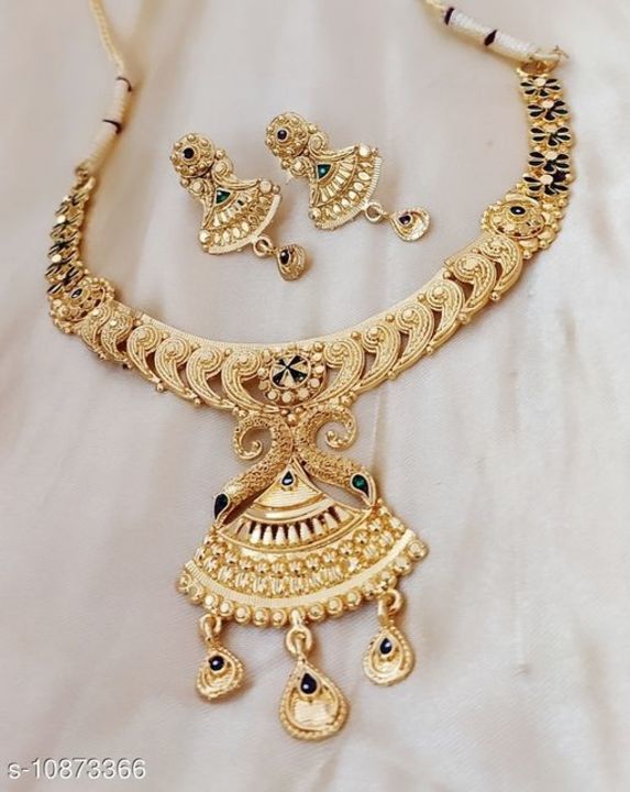 Rs 275
. shipping order now
. all India and
. free home delivery 👉🏻🚚 
. contact number
.
.
.Neckl uploaded by National shop  on 4/8/2021