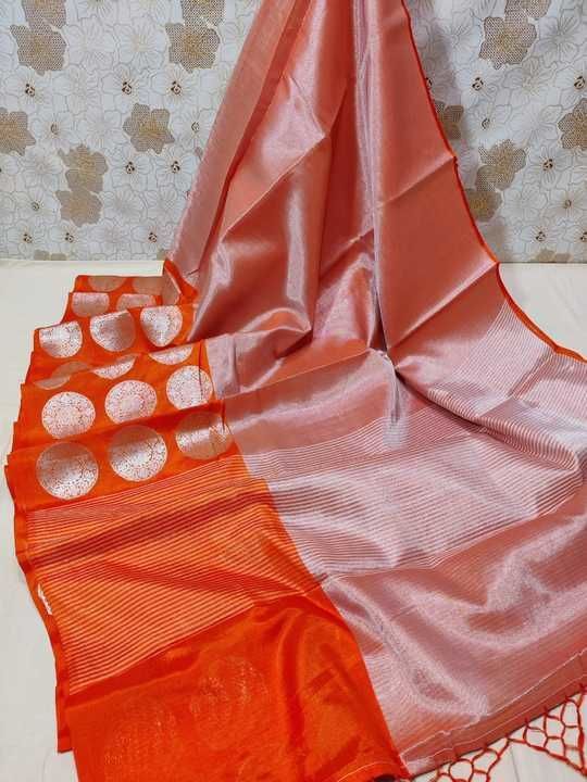 Post image -Description-

Banarasi tissue saree beautiful round design silver zari weave design with lining pallu &amp; blouse piese

Pattern tissue Saree

 Offer price 799+$$$✈️

Ready to dispatch

Book 🛒 fast
🔚🔚🔚🔚🔚🔚