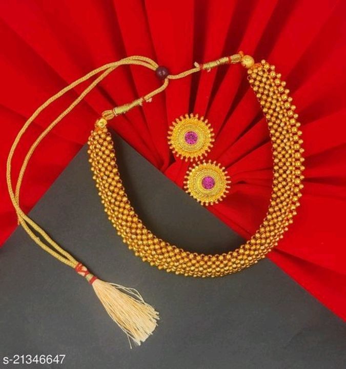 Post image Allure Charming Women Necklaces &amp; Chains

Base Metal: Brass
Plating: Gold Plated
Stone Type: Artificial Beads
Sizing: Choker
Type: Thushi
Multipack: 1
Sizes: Free Size
Dispatch: 2-3 Days
Rs: 340