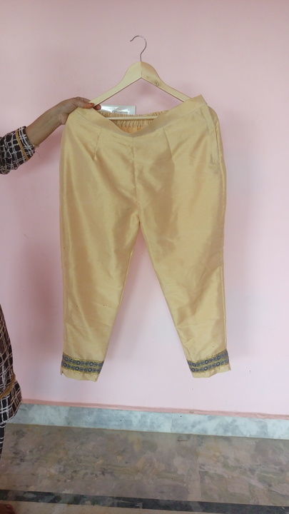 Designer pant gold uploaded by Sabhya Sayaa designer boutique on 4/9/2021