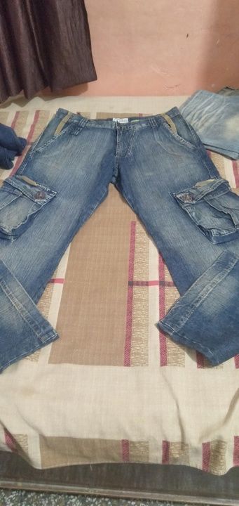 Surplus jean one shot deal 200 pcs   uploaded by business on 4/10/2021
