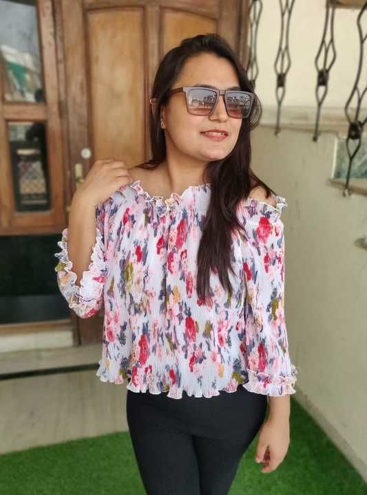 *PLEATED FLORAL TOP @ ₹450 ONLY FREE SHIPPING!* 

|| Sizes Available: Free in size till 36 bust size uploaded by business on 4/10/2021