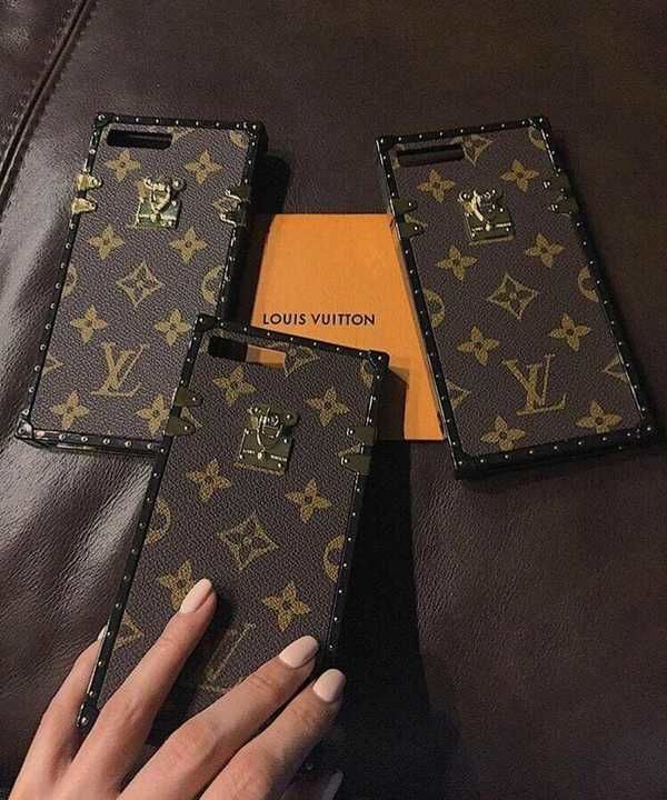 Post image Branded LV CASE fir android and ios🔥🔥

Samsung

M51/a50/a50s/a70

Samsung

S10 lite
Note 9/9/s20 /s20 fe/s20 ultra/note 20/ note 20 ultra 

Vivo v20se/v20 pro/

Oppo f9 pro /f17 oto


Iphones


*EXTRA 100 RS FOR BOX AND STRAP*

*Price :Rs.500 including ship for Android excluding S20 and note 20 series*

*Rs.550 including ship for iphones and Samsung S and note series*