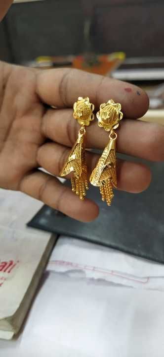 Gold plate earing uploaded by business on 4/11/2021