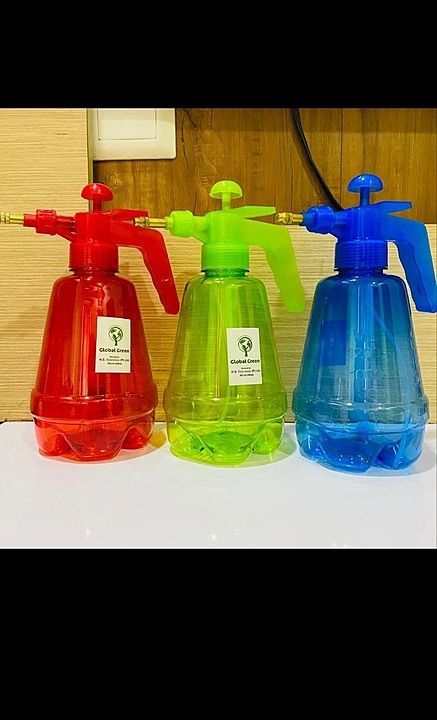 500ml sanitizer with fashionable spray bottle uploaded by business on 7/24/2020