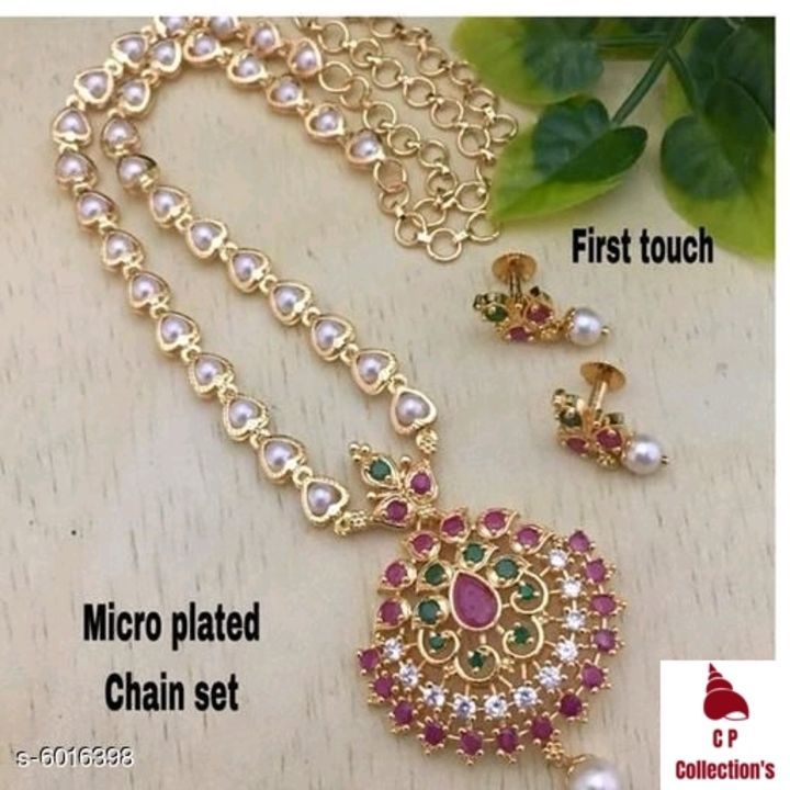 Post image Base Metal: Alloy
Plating: Gold Plated
Stone Type: Cubic Zirconia
Sizing: Adjustable
Trend: Pearl
Type: Necklace and Earrings

Easy Returns Available In Case Of Any Issue