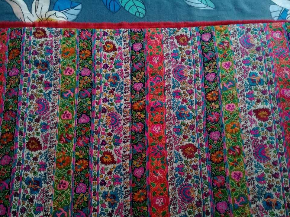 Post image Kashmiri show hand and embatary work
Colour Marion based and any more colours worker 
Fbrk pasheena
