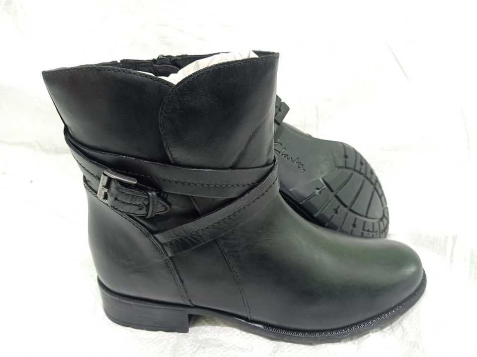 Ladies Boot and long boot available for wholesale only MOQ 100 pair uploaded by Aatif genuine shopping on 4/13/2021