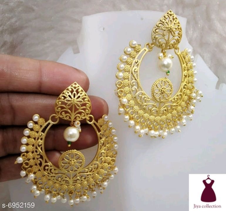 Beautiful earrings uploaded by business on 4/14/2021